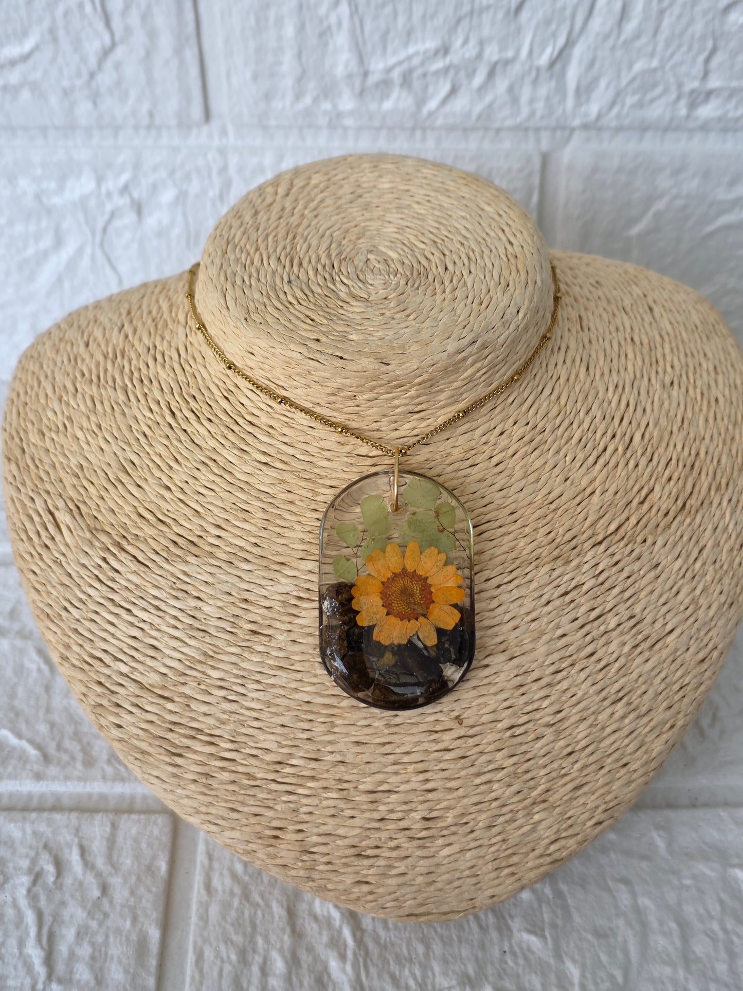 Tropi Necklace