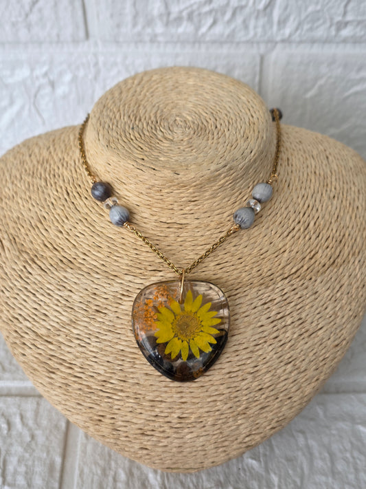 Tropi Necklace